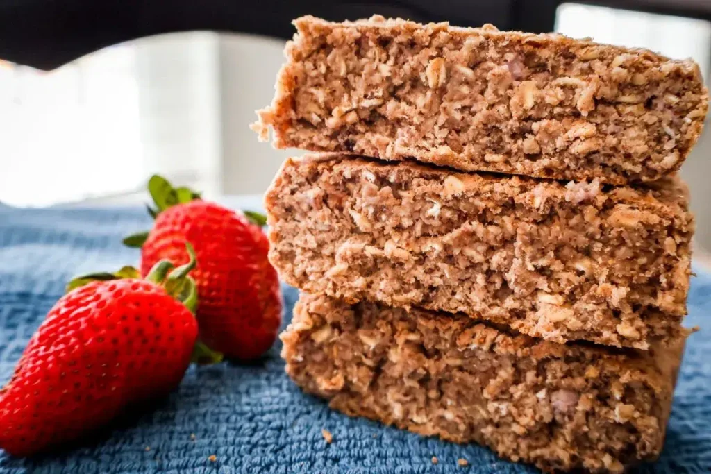 Delicious & Nutritious: Peanut Butter and Strawberry Protein Bar