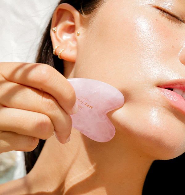 Modern Facial Sculpting: Balancing Ancient Rituals with Skin Safety