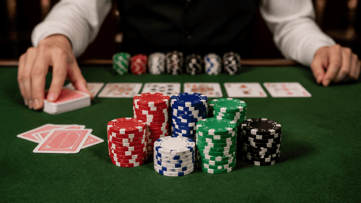 Poker Online: A Practical Guide to Smarter Play Poker table with cards and chips for online poker topic